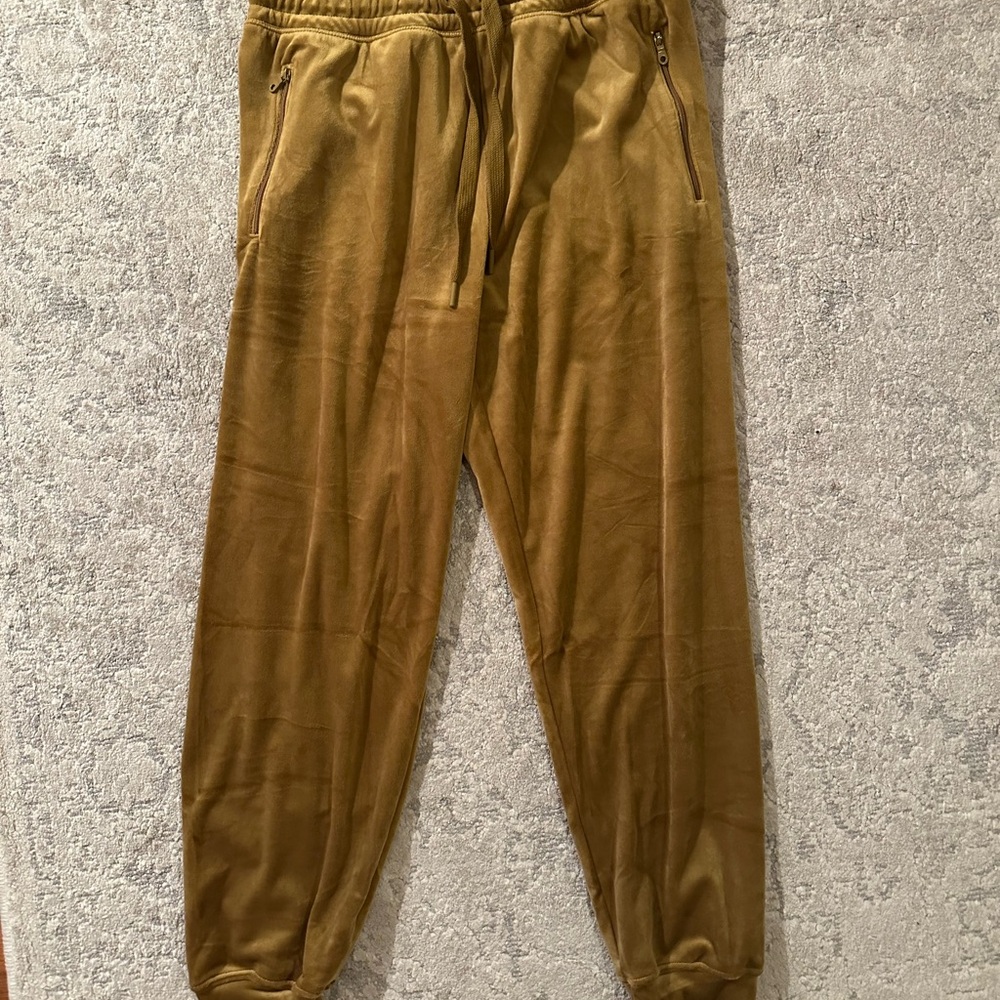 Tan Elastic Waist Sweatpants with Tapered Cuffs